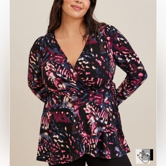 Torrid Studio Knit Surplice Wrap Long Sleeve Top Black Print Size 0 NEW - Picture 1 of 7